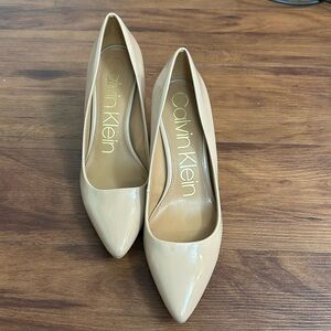 Nude pumps Calvin Klein Size 9